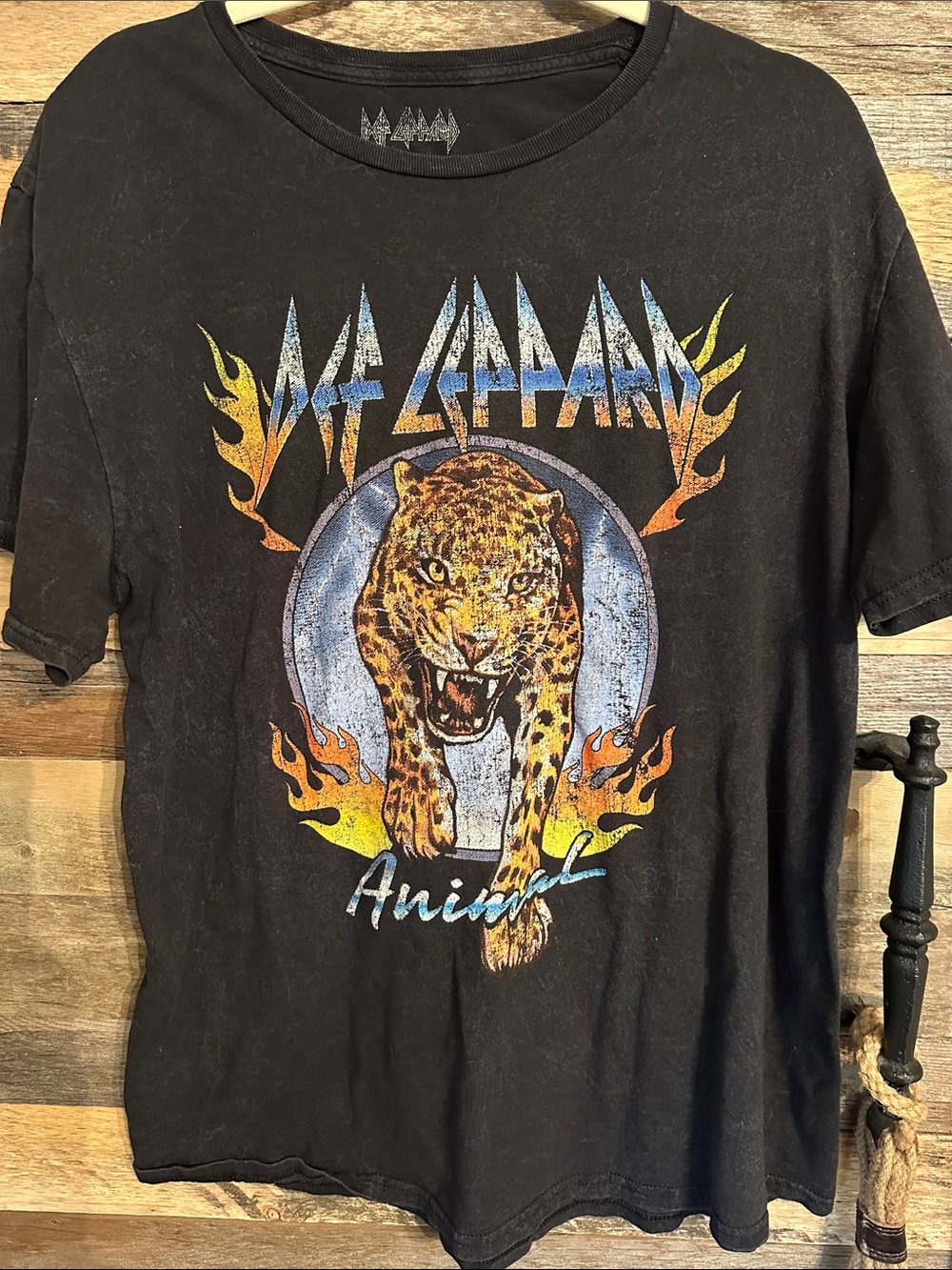 Black 'def Leppard Animal' Graphic Tee